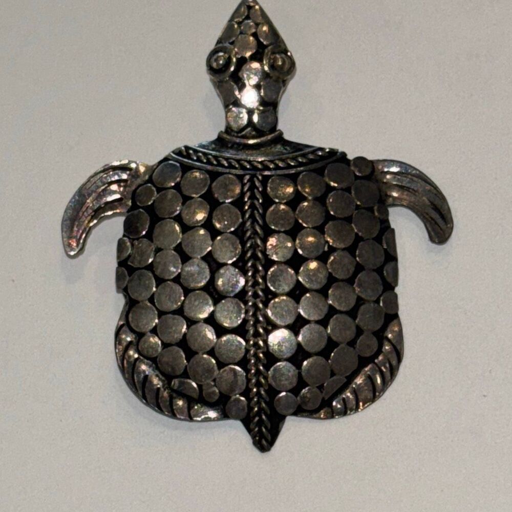 925 sterling silver sea turtle pendant pattern shell loop bail detailed 1.5"